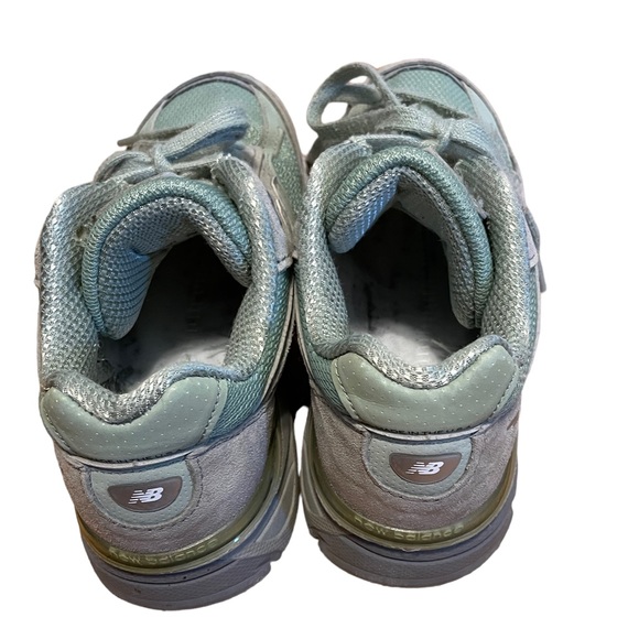 New Balance 990v4 Women’s Sneakers Size 5 Mint Green $175 MSRP Made in USA - Picture 8 of 10